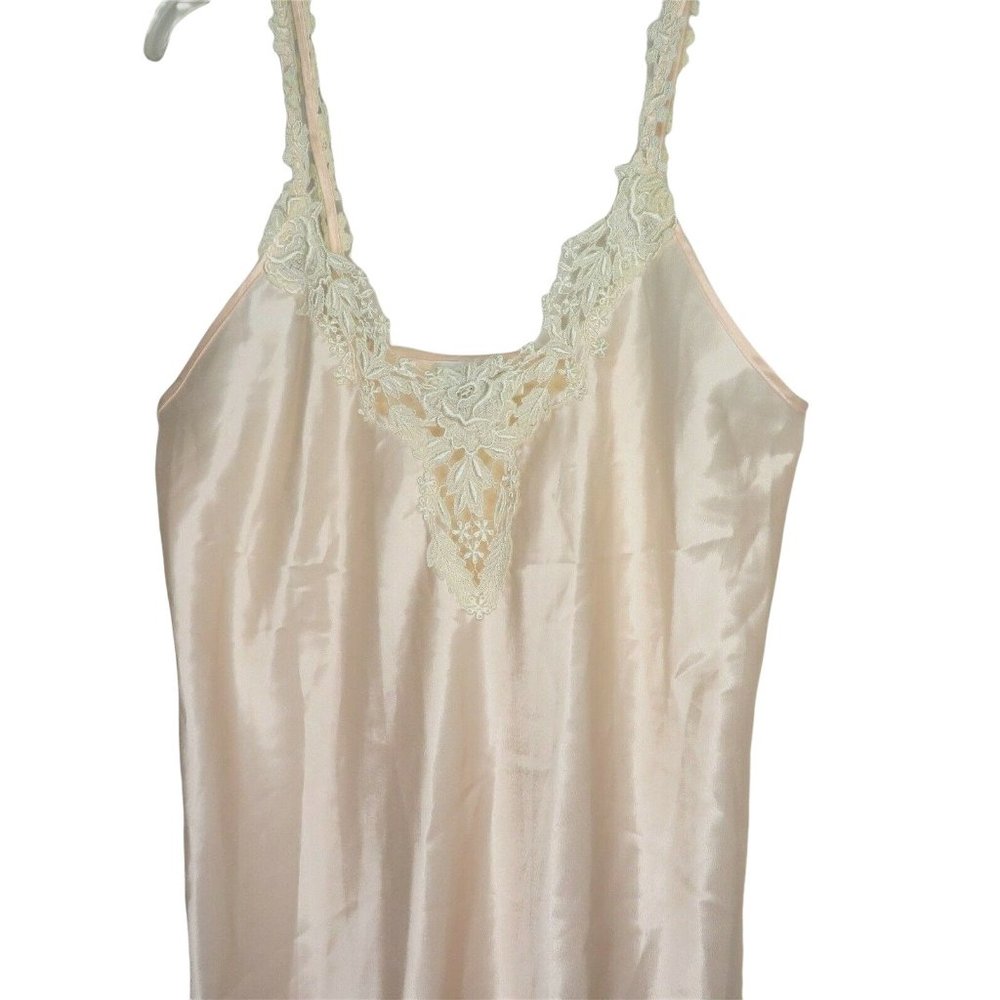 Vintage Dentelle Nightgown S Peach Pink Lace Trim Satin Polyester Made in USA